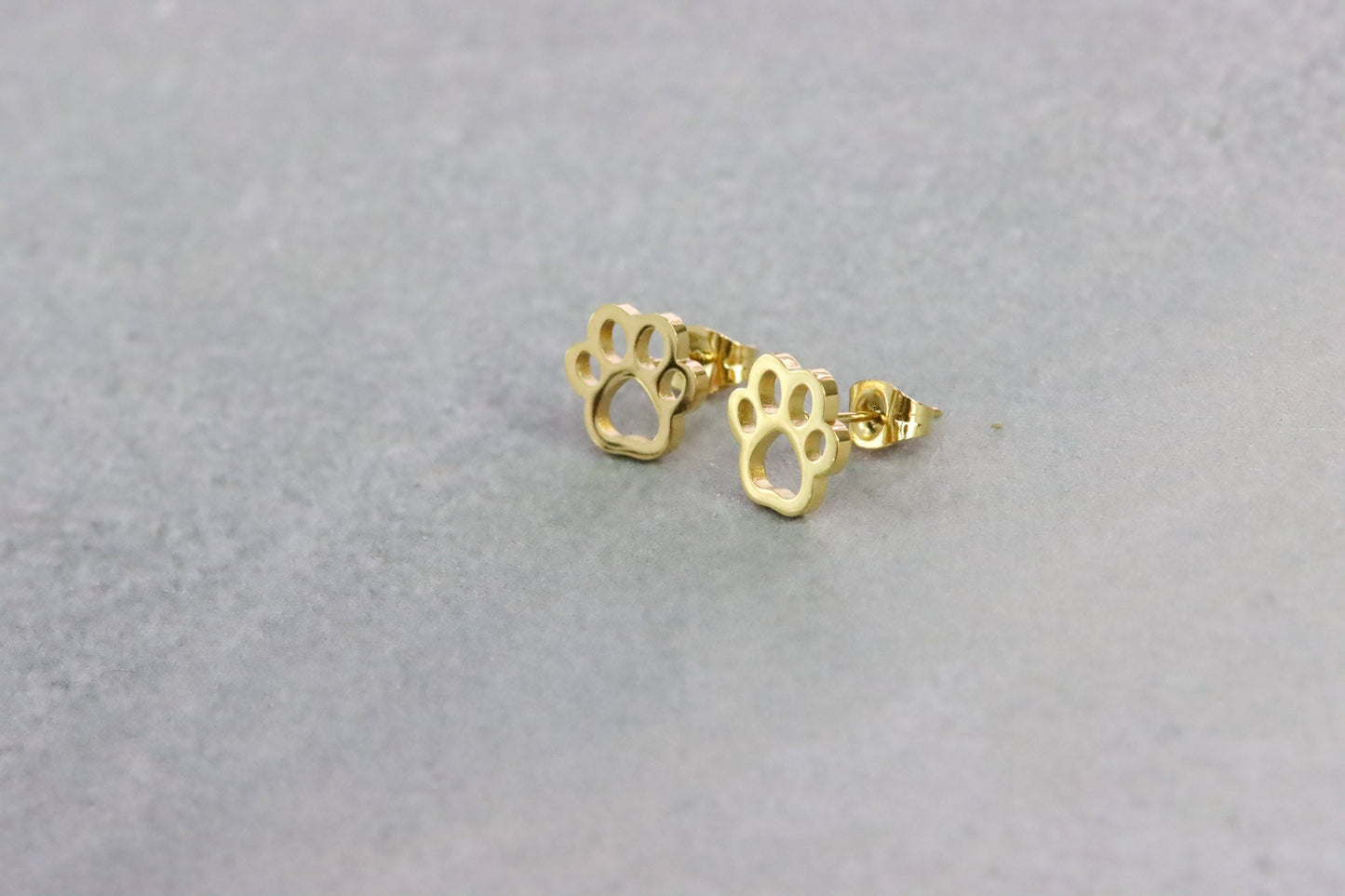 Pfoten Gold Schmuck Ohrringe earstuds animal paws Ohrstecker jewelry stainlesssteel Edelstahl cute dogpaws catpaws Katzenpfoten shiny kawaii glänzend Hundepfoten