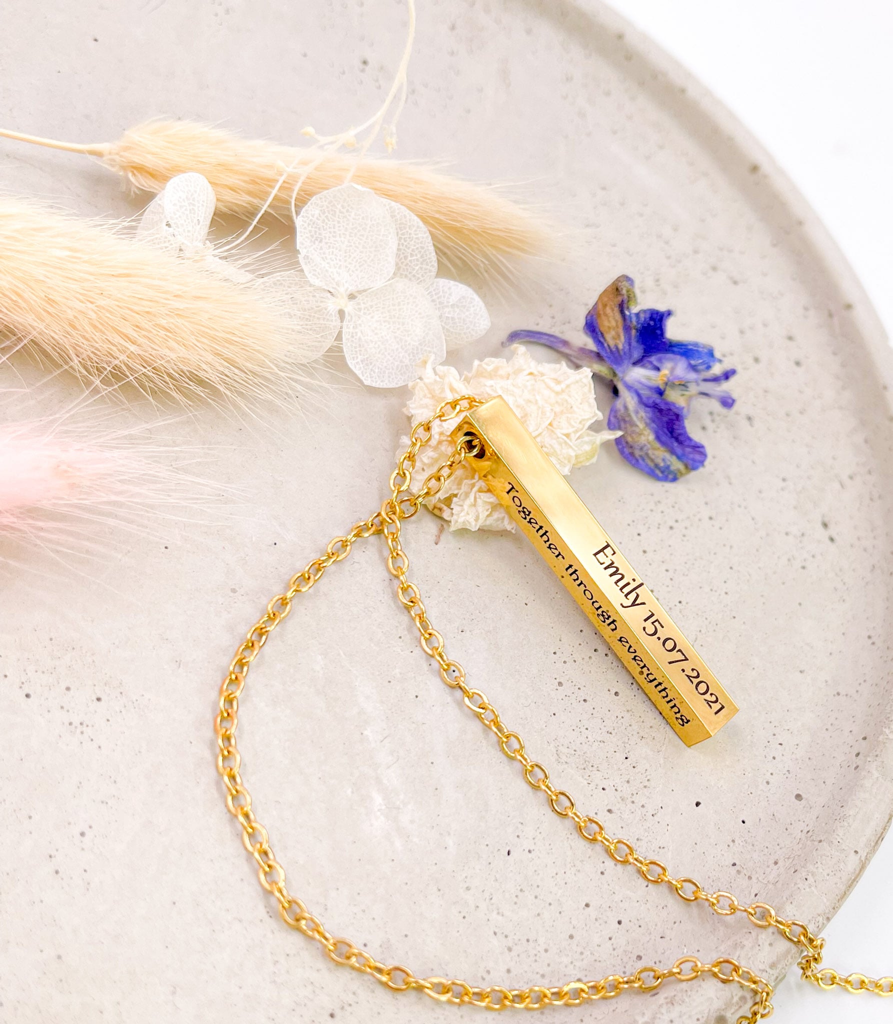 Säulenkette gold silber rosegold Halskette Schmuck necklace Edelstahl stainlesssteel Personalisierung Gravur engraving personalized Name Datum Buchstabe Symbol Wunsch wish Lieblingsspruch personalisiert engraved Geschenkidee girlfriend Freundin Mutter mothersday