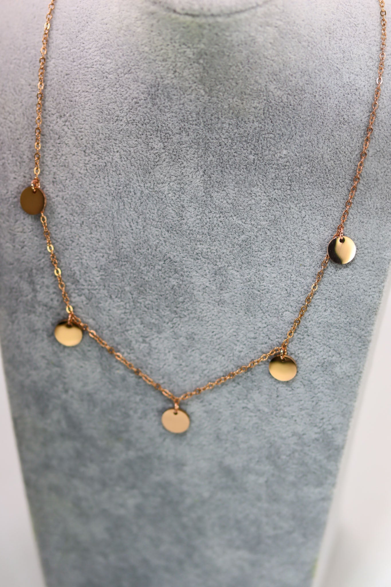 Plättchen Halskette mit fünf Plättchen Anhängern