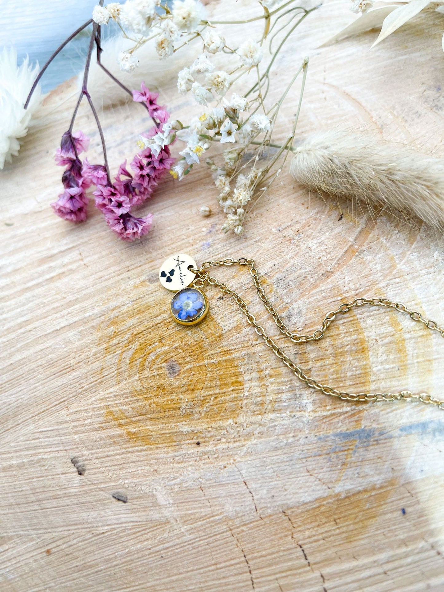 Kette Anhänger Schmuck Vergissmeinnicht Vergiss mein nicht Blume Blüte Gießharz Kristall silber gold Blumenanhänger Blumenschmuck Hochzeit Brautjungfer Blumenkind Geschenk Erinnerung Erinnerungsstück Symbol