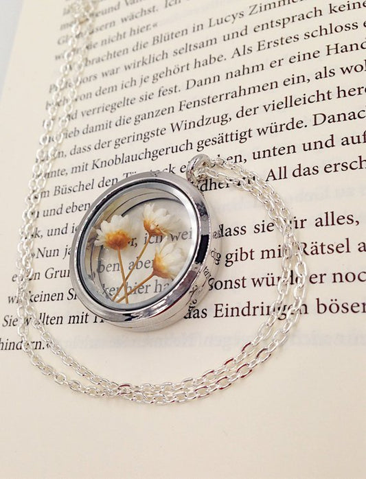 Kette Halskette Silber Edelstahl Wunsch Geschenk Liebe Freundin Freund Mann Frau Geschenk Blume Blumenanhänger Daisy Gänseblümchen kleine Blumen Trio drei Stück Freundschaft silbernes Medaillon