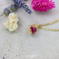 Rosen Halskette Rosenblüten Romantisch Schmuck gold jewelry romantic necklace Geschenkidee Blattgold rosepetals rose petals