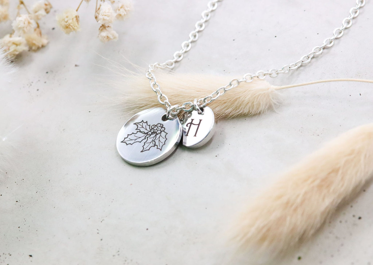 Pusteblume Blume Löwenzahn Wunscherfüller Schmuck Anhänger Gravur Partner Muttertag Mutter Freundin gold silber roségold Armband Anhänger Kette Halskette Gliederkette Trockenblume modern boho vintage Geschenk Geburtstag personalisiert Plättchen Name Gedankenwunder Manufaktur Buchstabe Monat Name