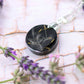 Pusteblumen Dandelion Naturschmuck silber schwarzer Grund dark elegant Epoxidharz Schmuck unique jewelry